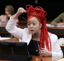 Governo cogita Daiana Santos para relatar fim da escala 6×1